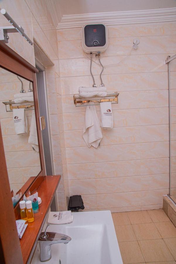 Mahogany Hotel And Suites Ibadan Buitenkant foto